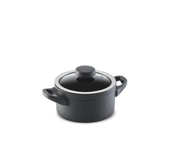 Com Paredes Altas E Abertura Grande