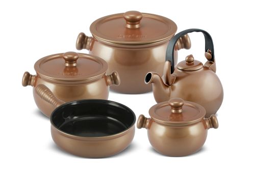 Com Os conjuntos de Panelas Premiere+ Ceraflame